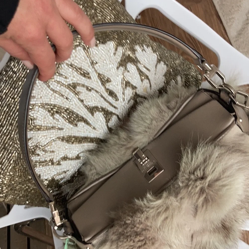 🎁 ⭐️ 💼 Rare Michael Kors collection fox fur Miranda bag⭐️ - Picture 12 of 17